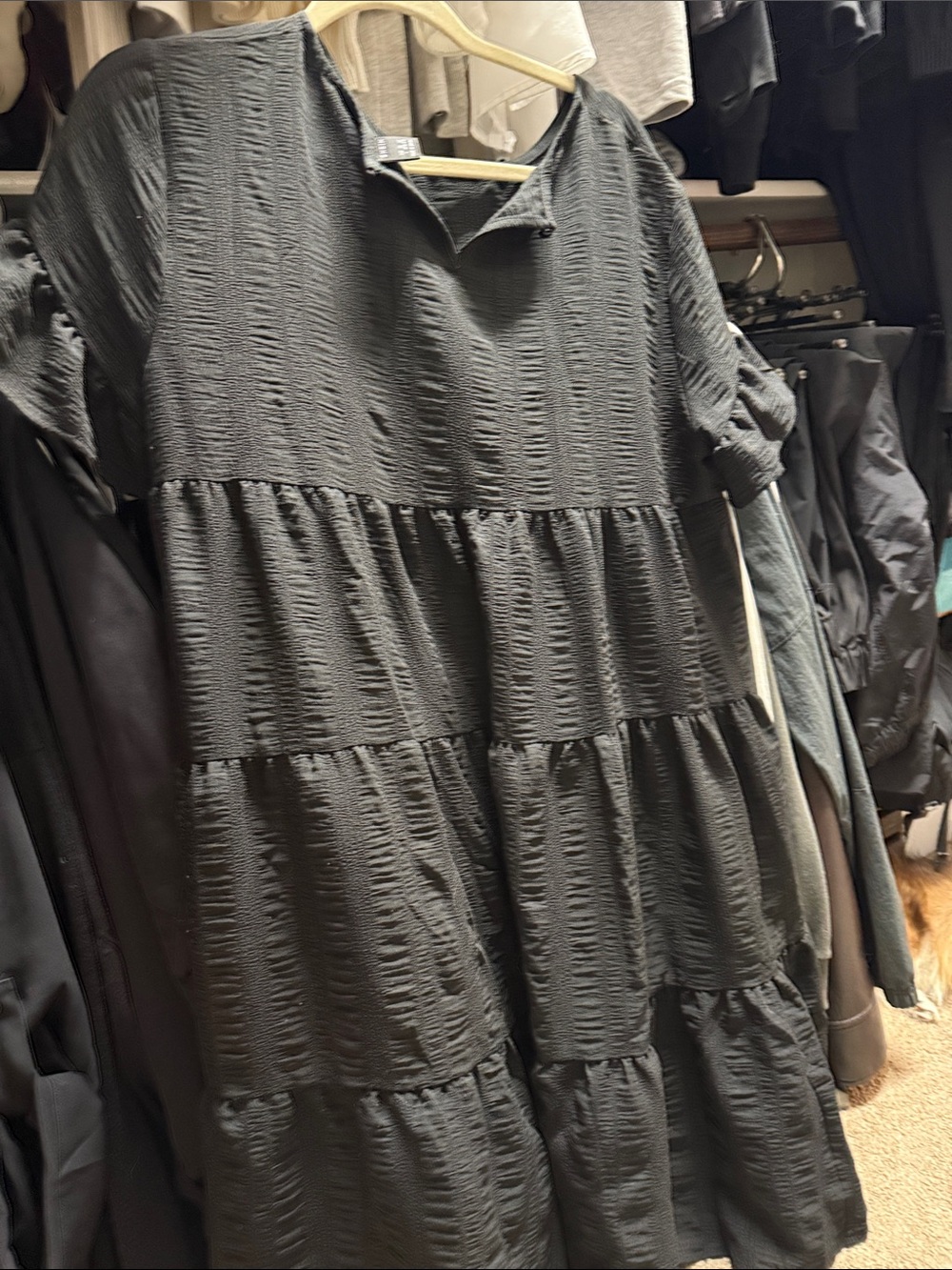 SHEIN Black Tiered Textured Midi Dress